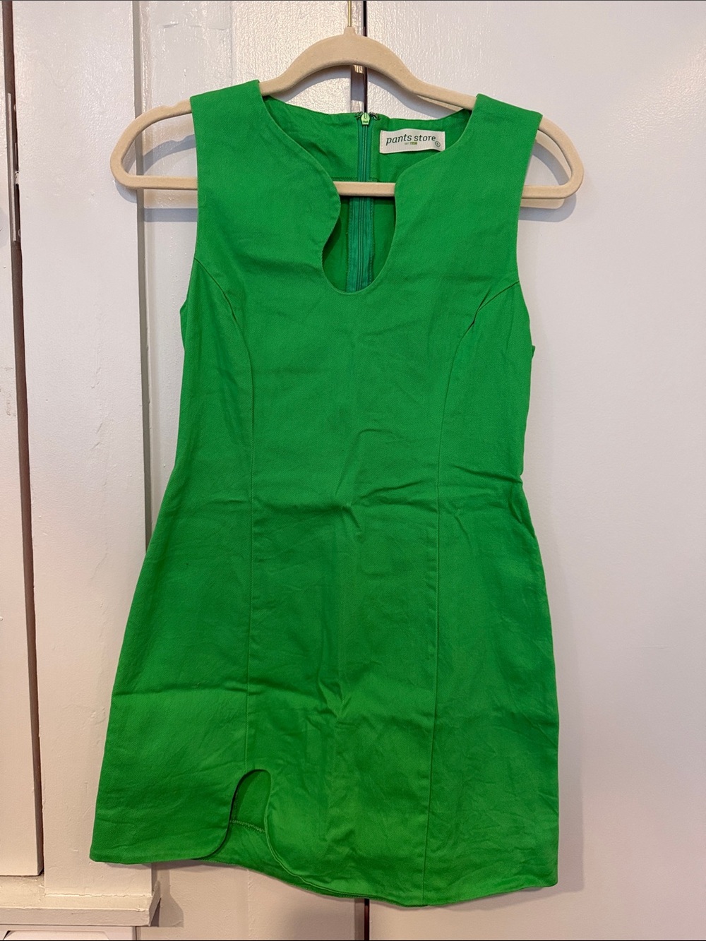 Pants Store Green Sleeveless Mini Dress with Keyhole